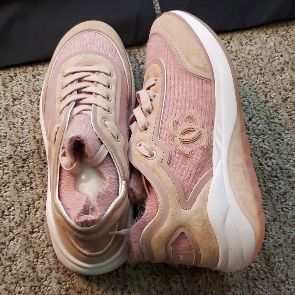 Chanel Sneakers, Pink, Size 9 (39.5)